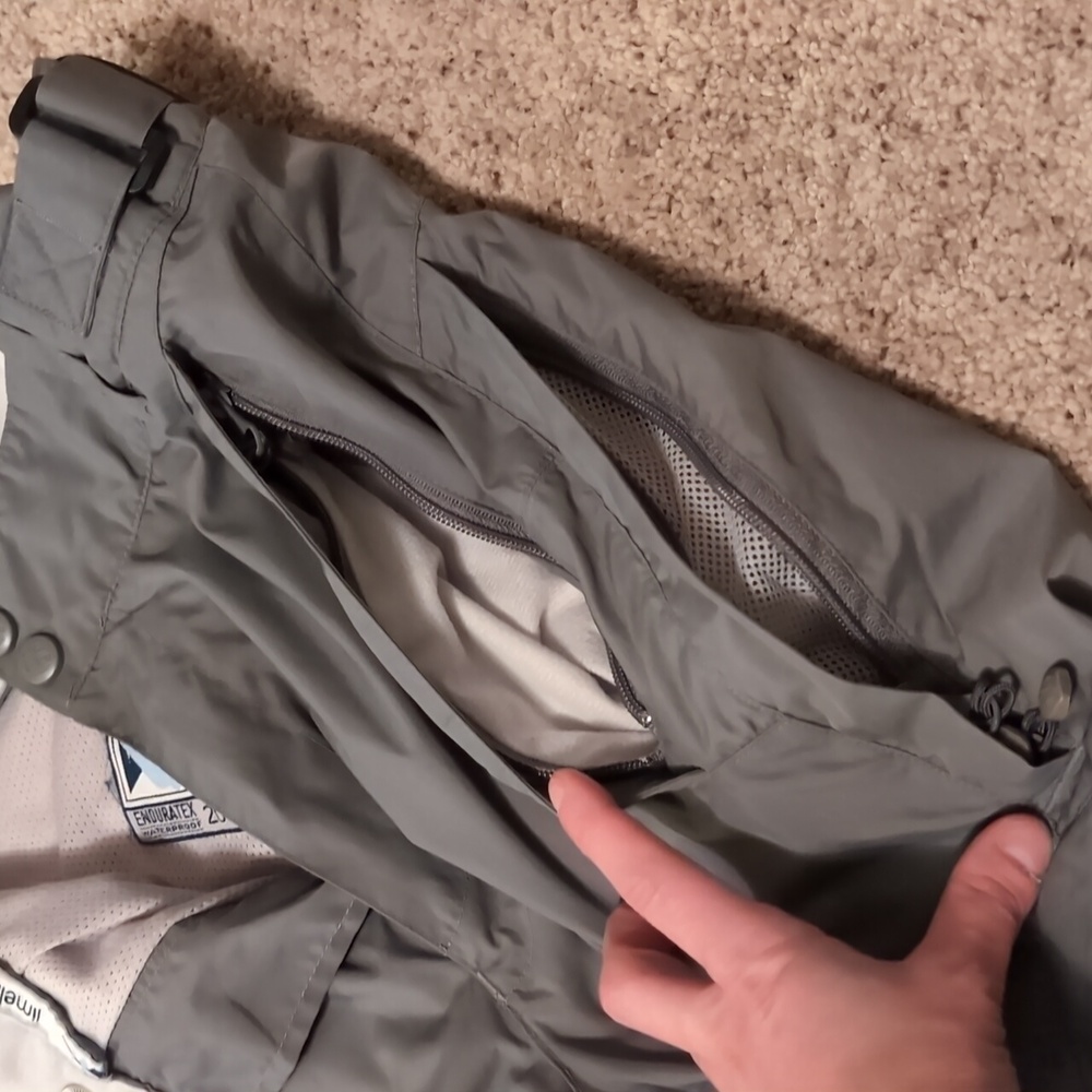 Snowboarding Pants - Shell Only - Picture 4 of 10